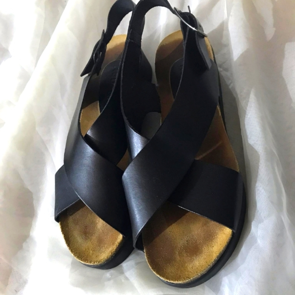 9.5) Red Rag Leather Sling Back Sandals